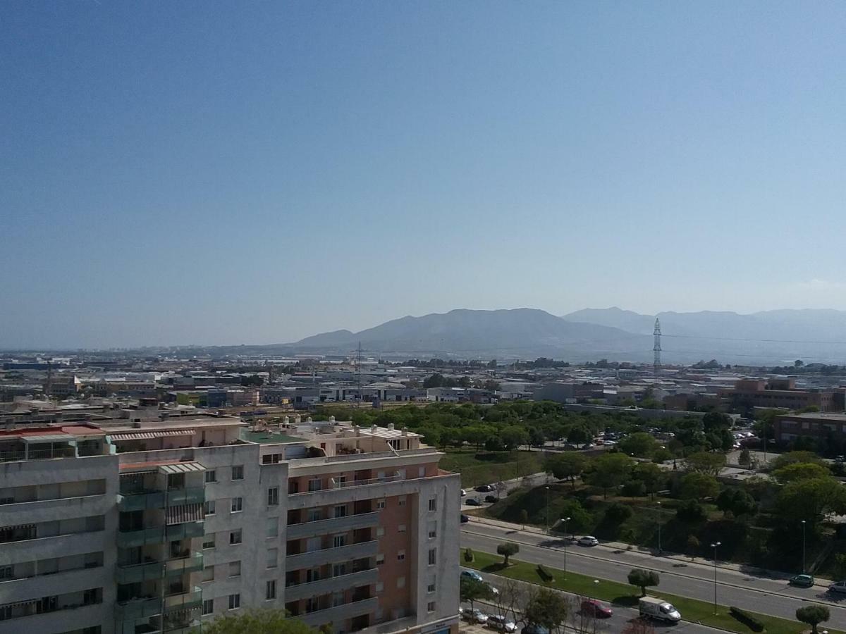 Apartamento Teatinos Malagaアパートメント エクステリア 写真
